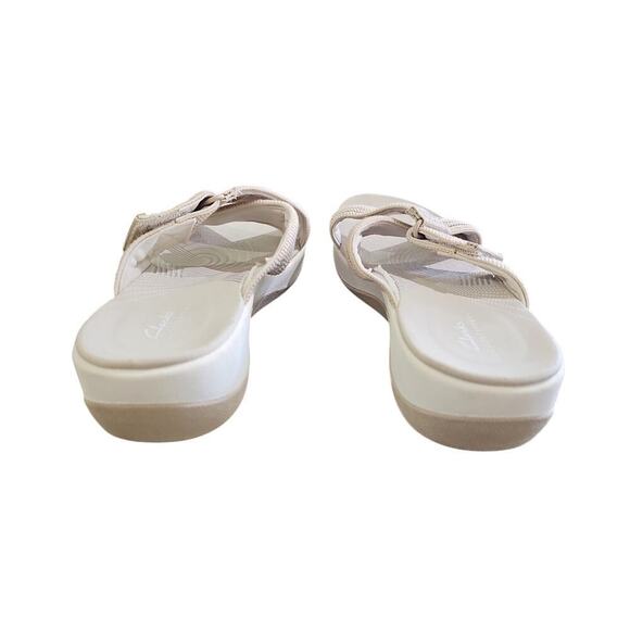 Clarks Arla Wave Cloudsteppers Slide Sandals Beige Size 10W NWOT - Picture 4 of 5